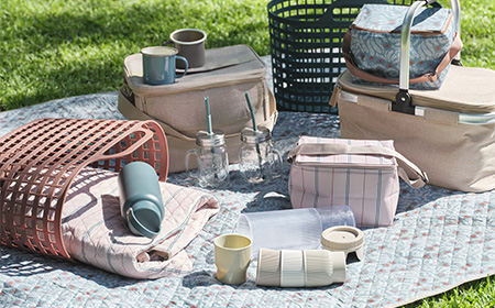 Accessori da esterno: l’essenziale per campeggio, picnic e festival