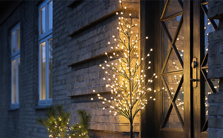 La guida definitiva alle luci di Natale per interni ed esterni